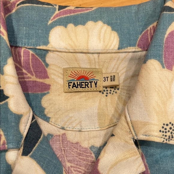 Faherty Kids Two-Piece Set - Picture 2 of 9